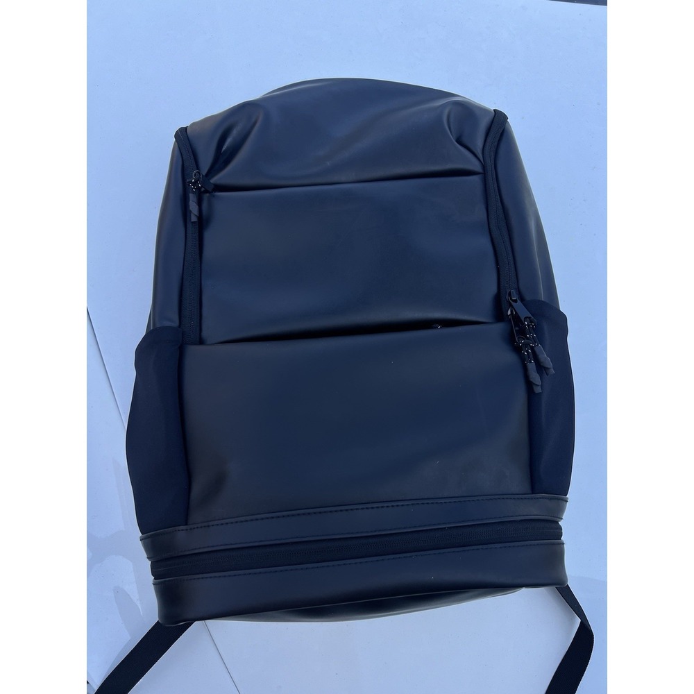 NEW Gymshark Sleek Backpack Cement Black Gym Bag College Backpack - Picture 5 of 7